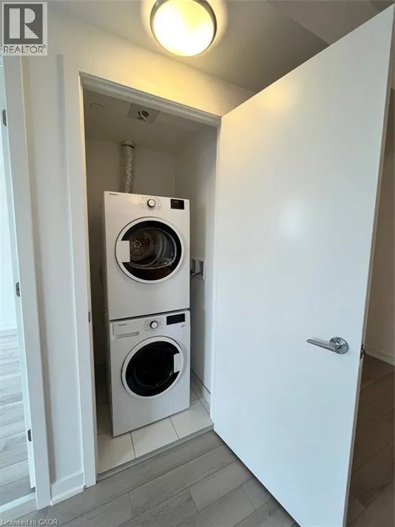 3079 TRAFALGAR Road Unit# 1406, #1406