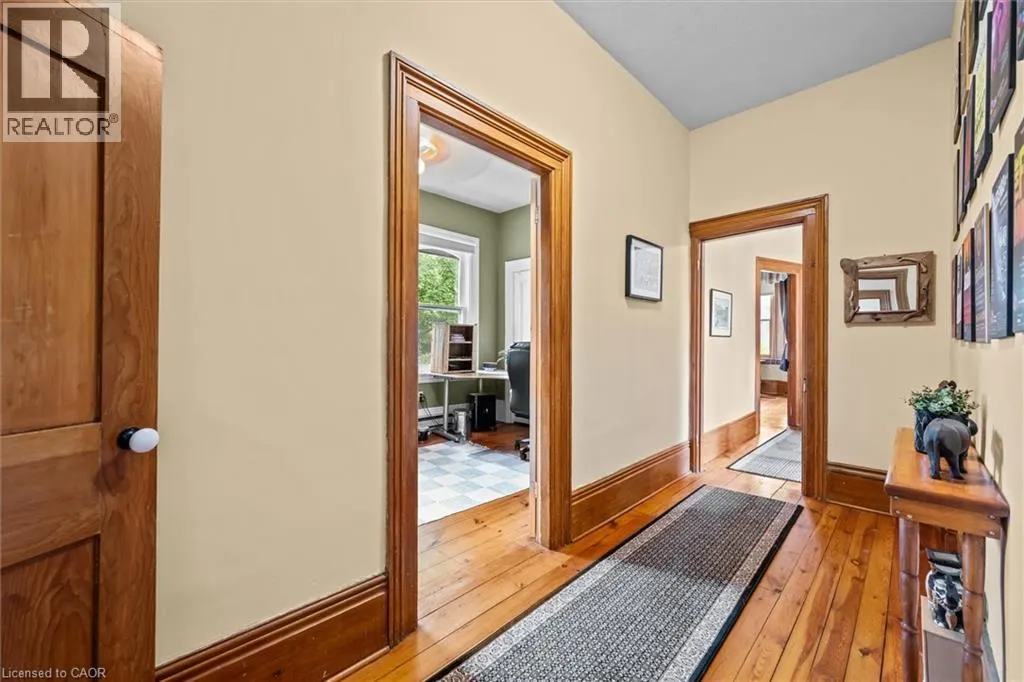 34 FIELD Road
