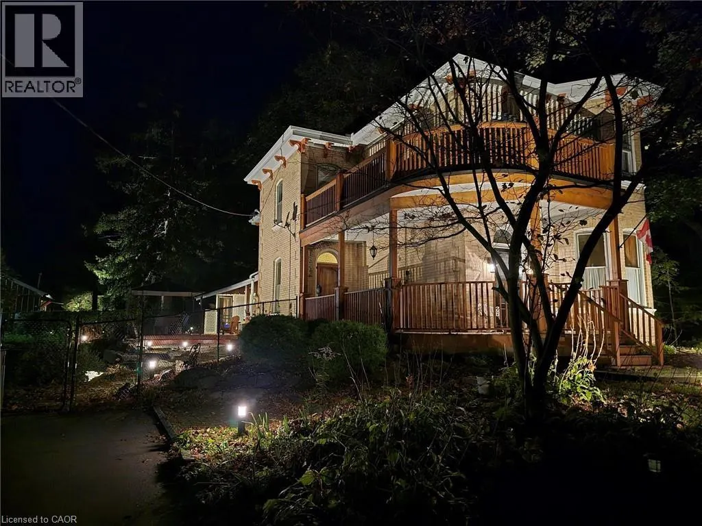 34 FIELD Road