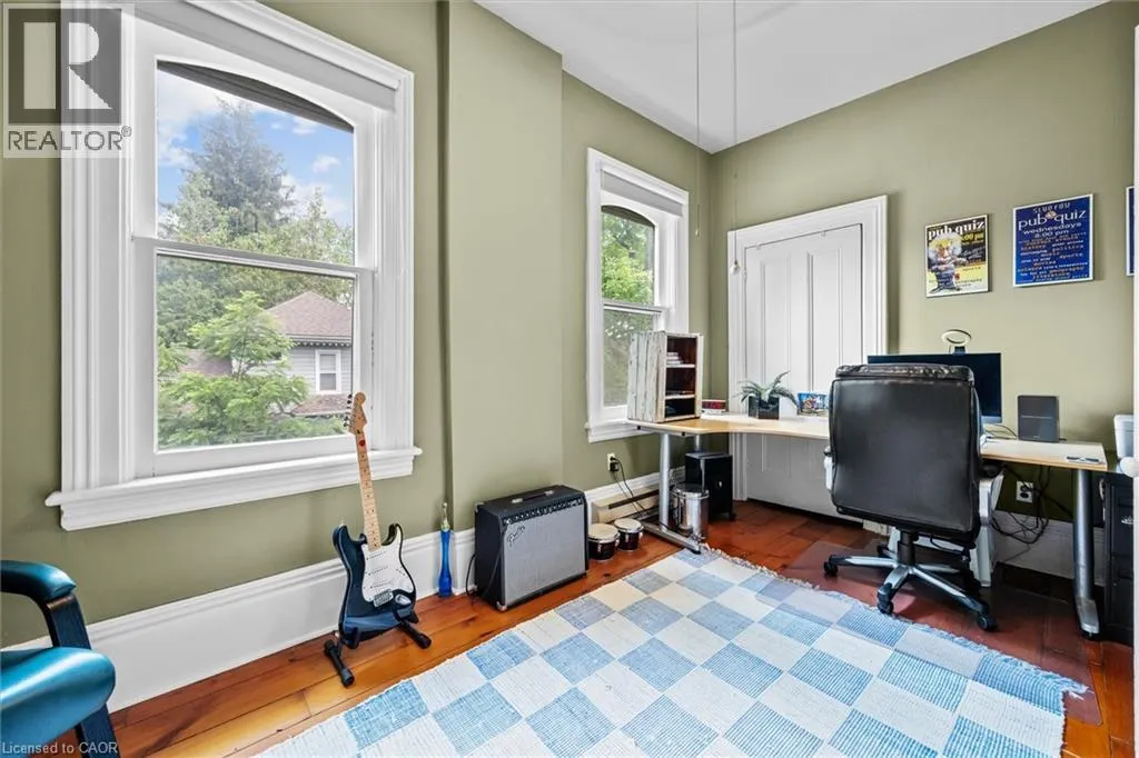 34 FIELD Road