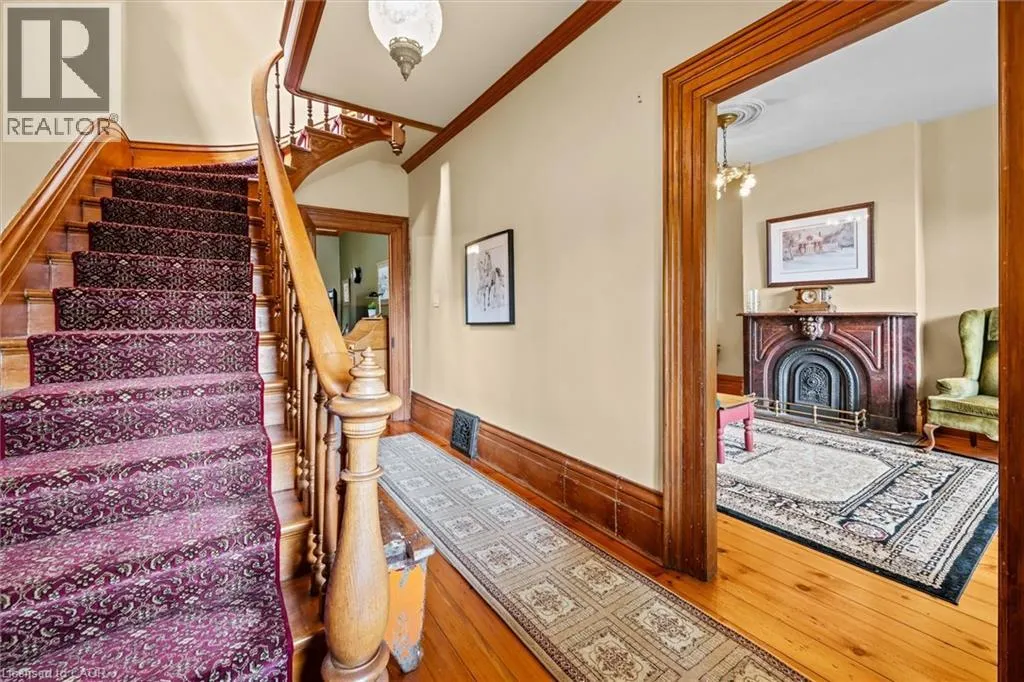 34 FIELD Road