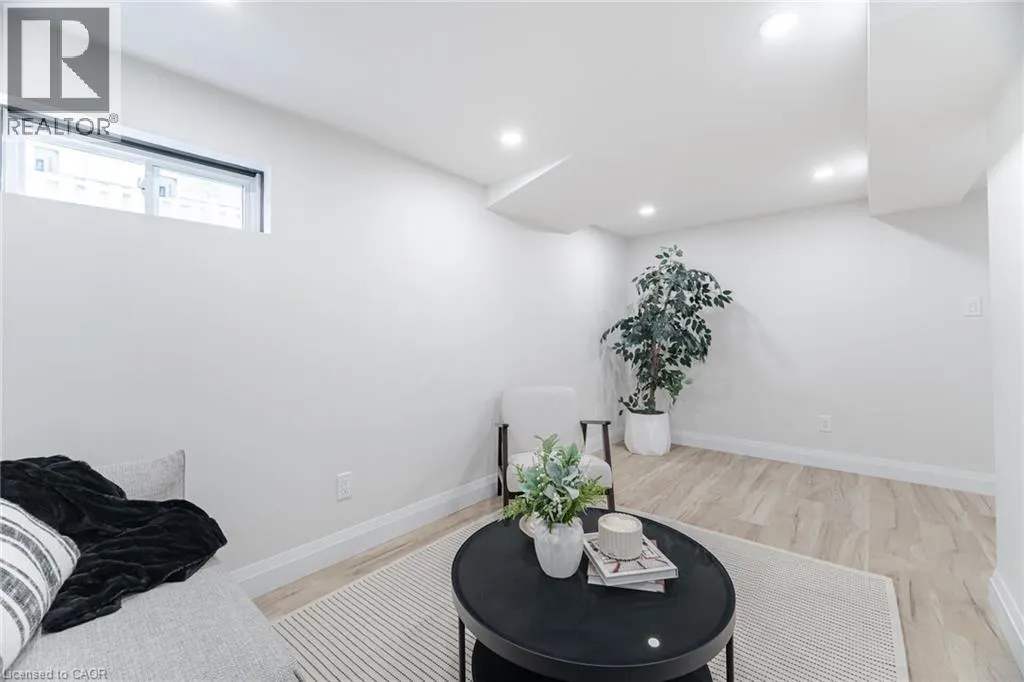 120 QUIGLEY Road Unit# 19, #19