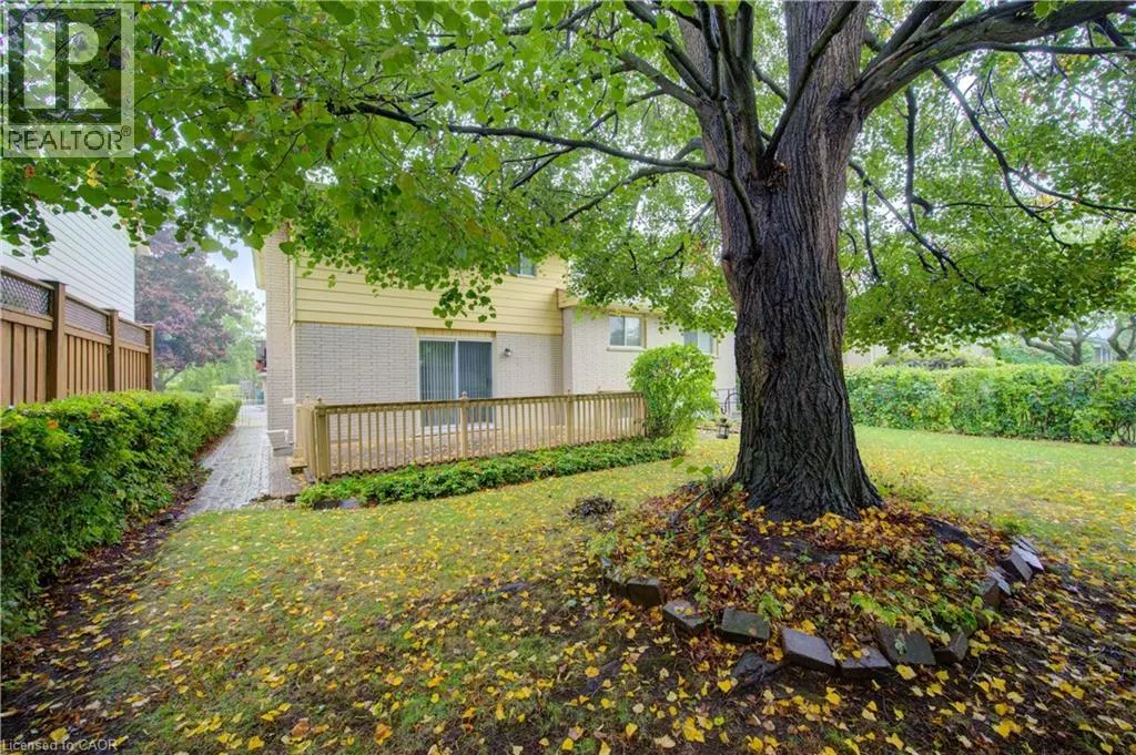 45 WIMBLETON Crescent