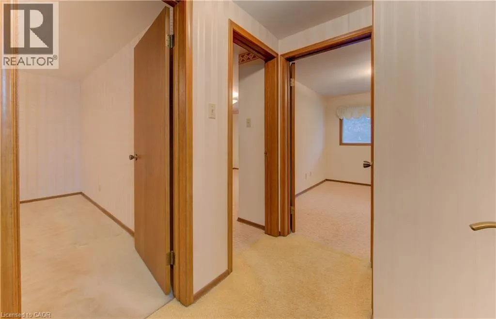 45 WIMBLETON Crescent
