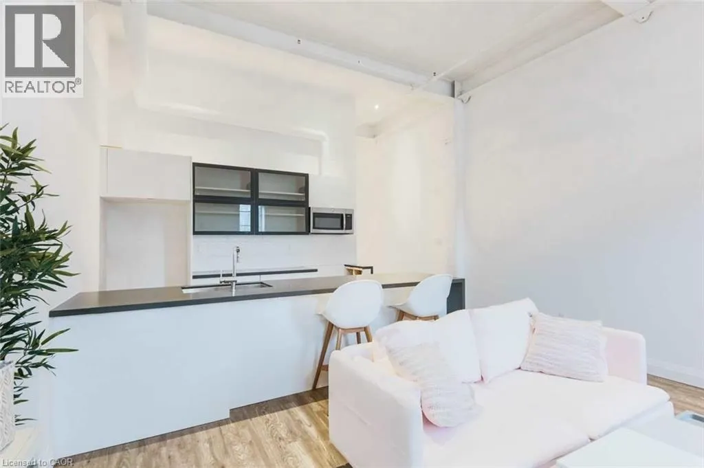 220 DUNDURN Street S Unit# 134, #134