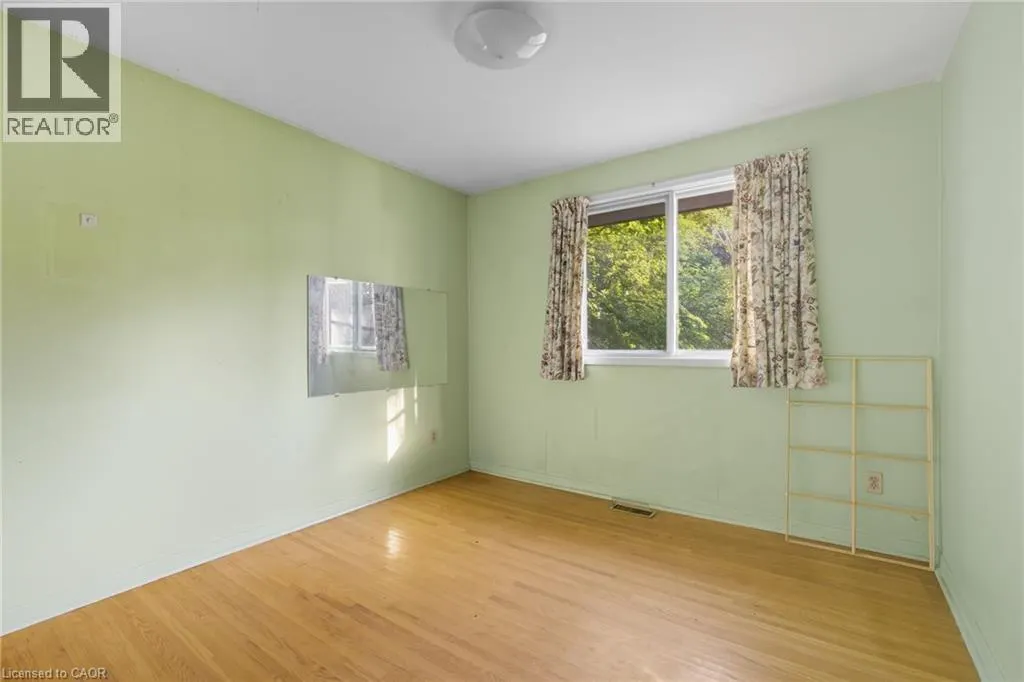 264 CAMELOT Drive