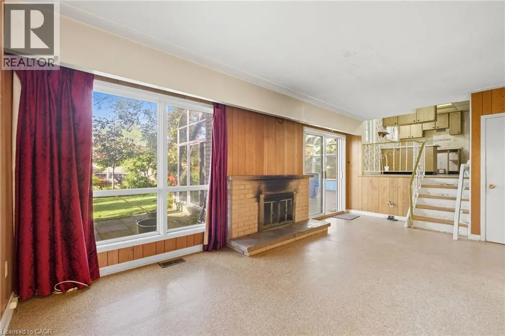 264 CAMELOT Drive