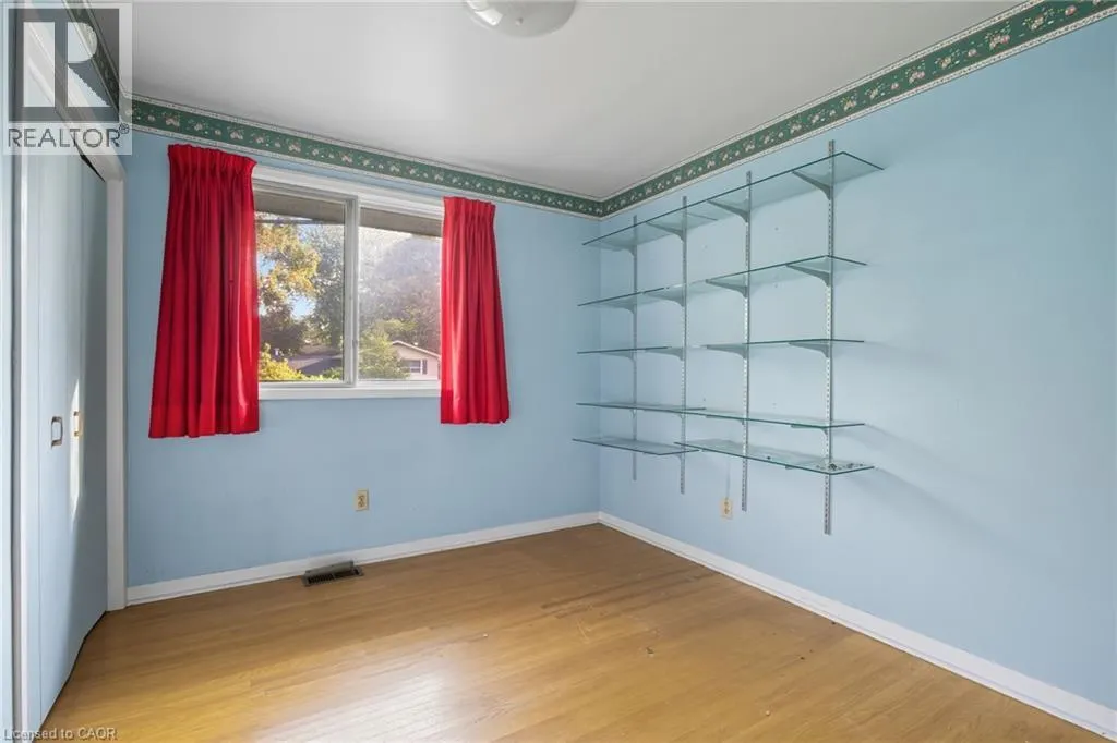 264 CAMELOT Drive