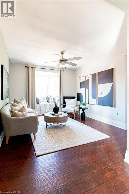 11 EASTBOURNE Avenue Unit# 2, #2