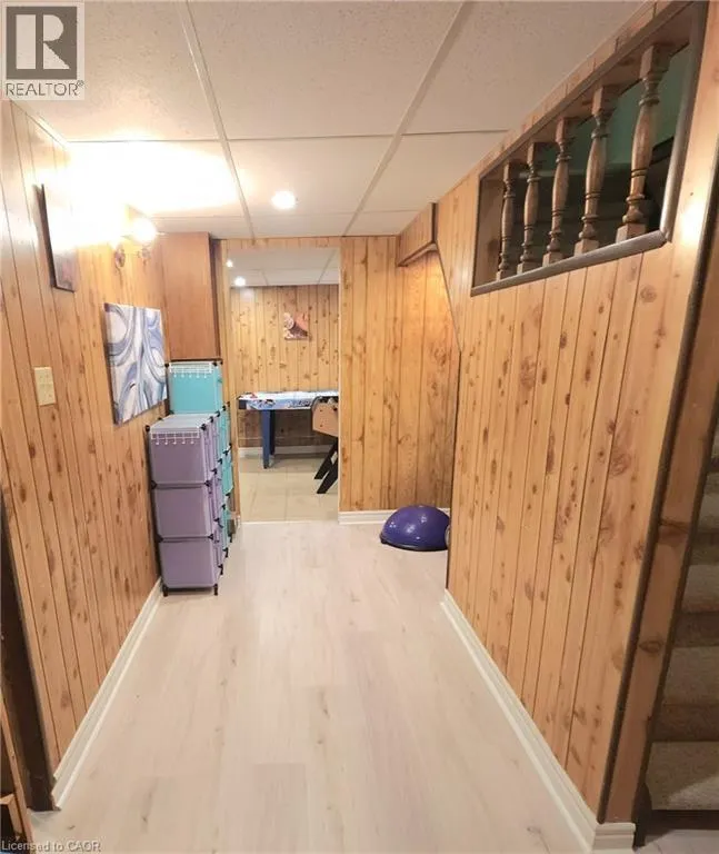 32 MOWAT Boulevard Unit# 8, #8