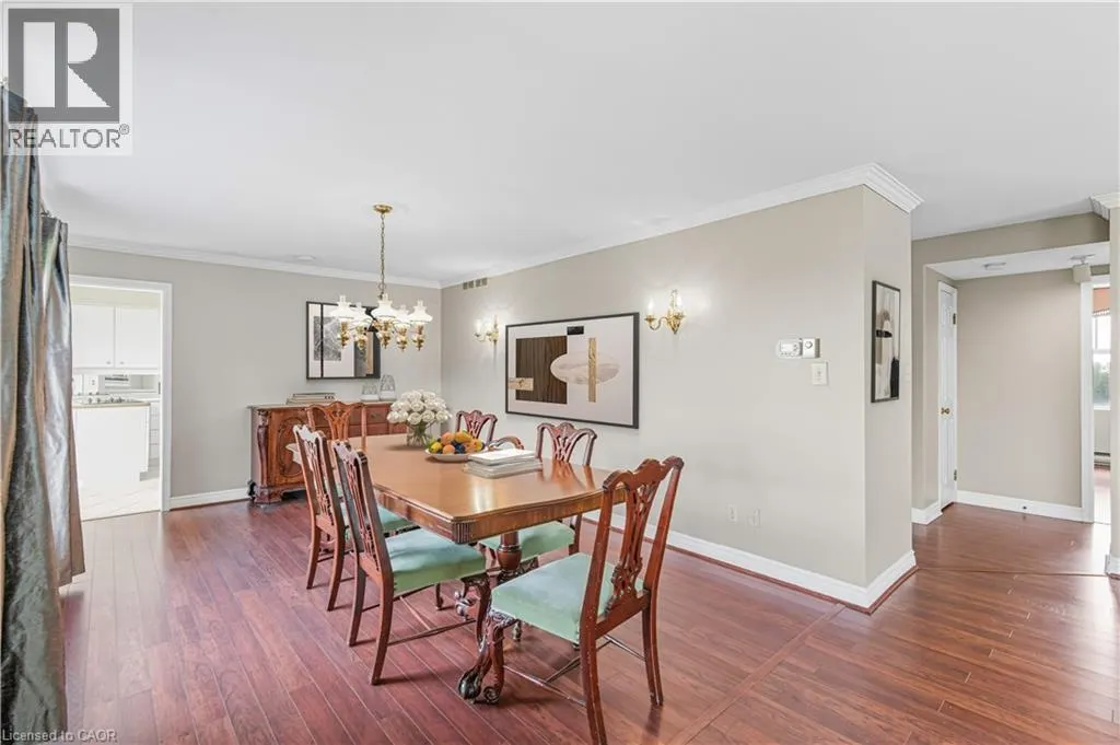 20 BERKLEY Road Unit# 702, #702