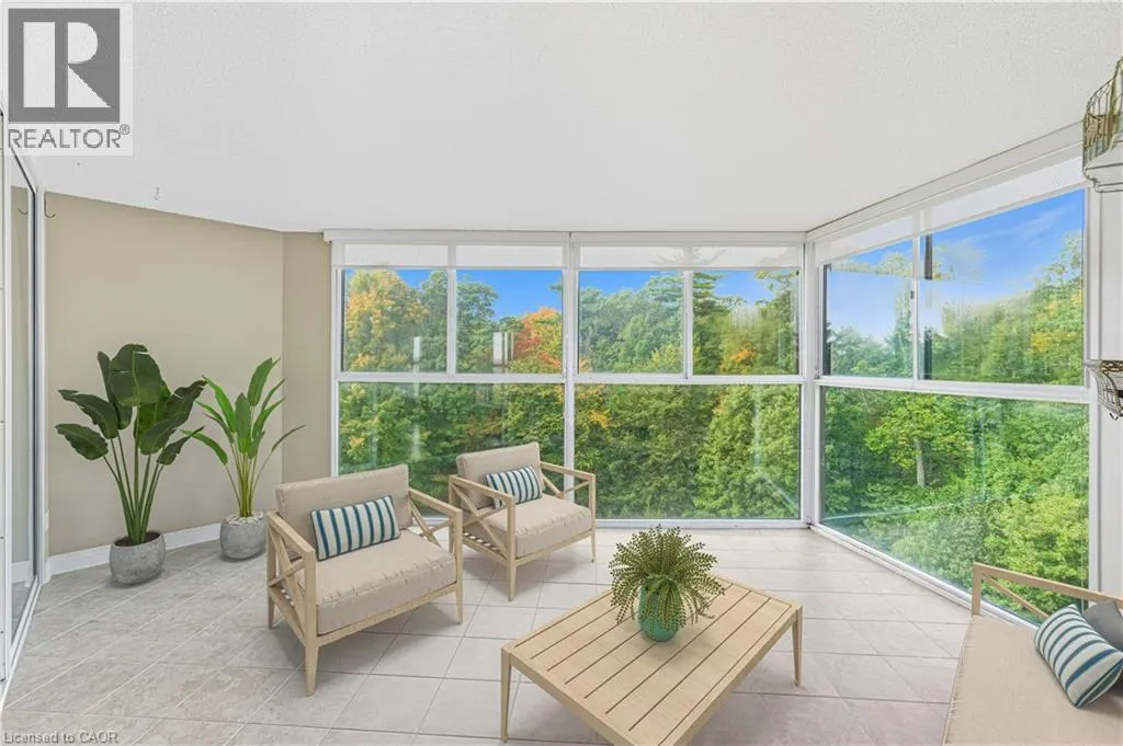 20 BERKLEY Road Unit# 702, #702