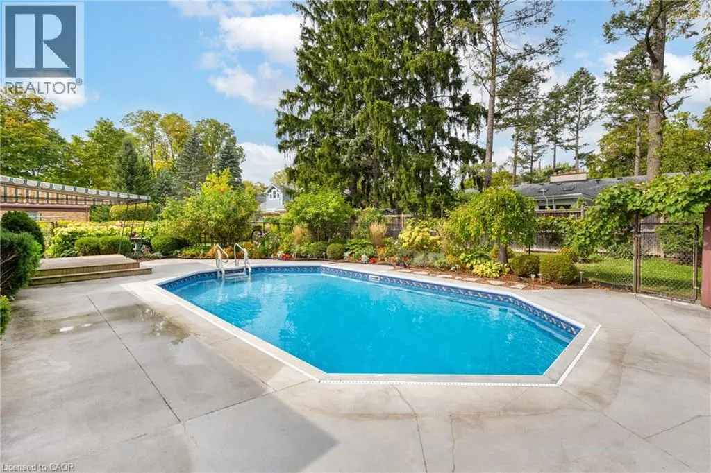 130 HIGHLAND Park