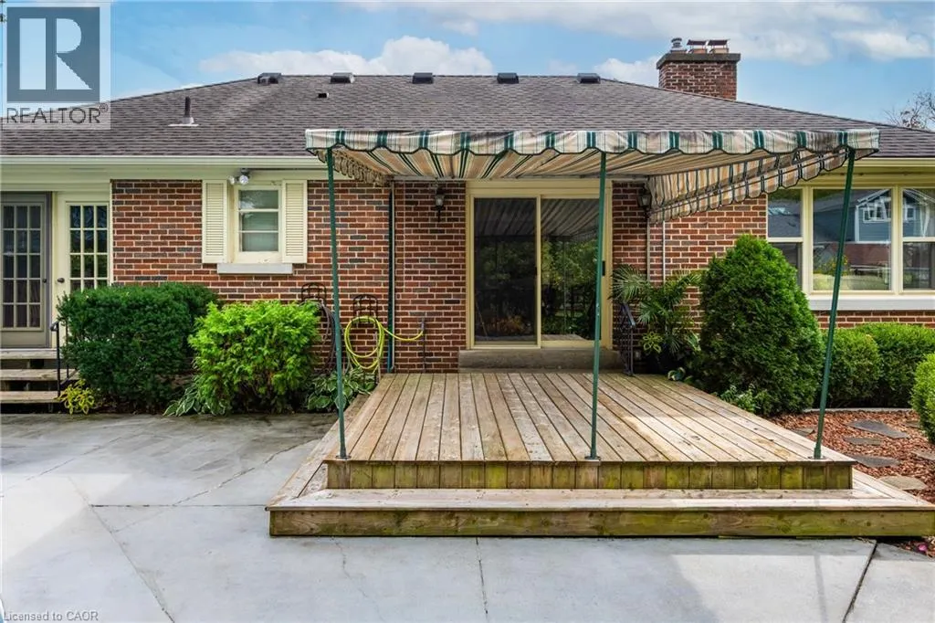 130 HIGHLAND Park