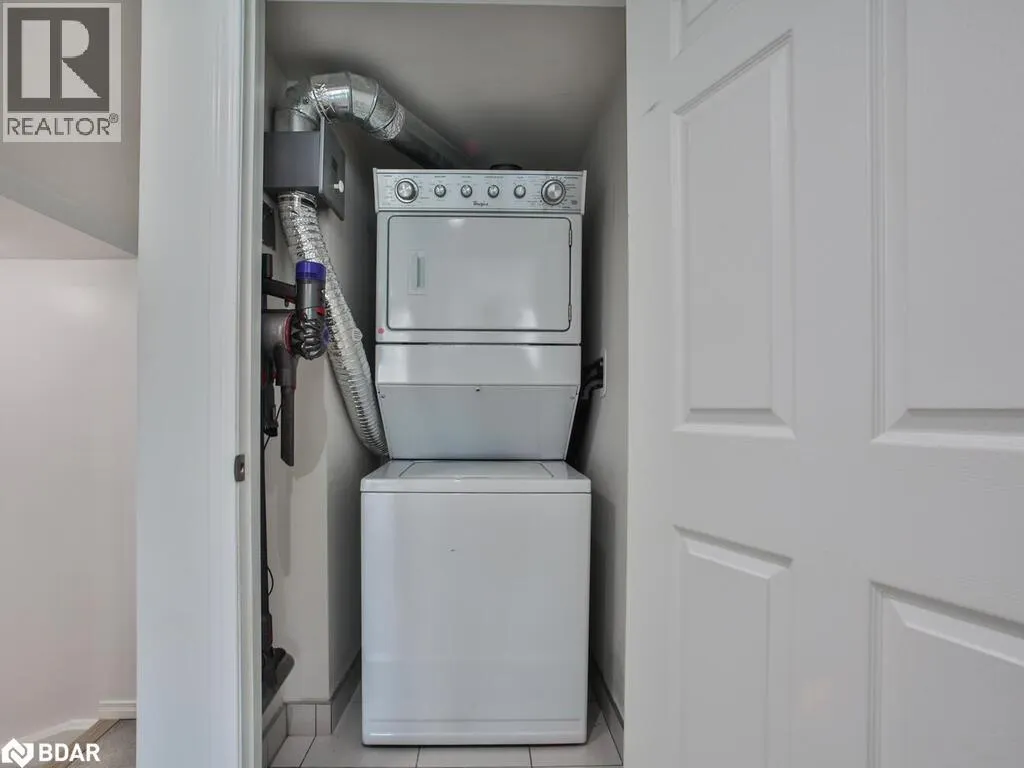 7 APPLEWOOD Lane Unit# 232, #232