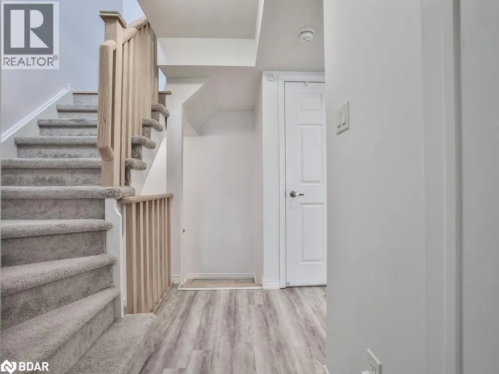 7 APPLEWOOD Lane Unit# 232, #232