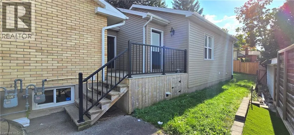 261 CAIRN Street