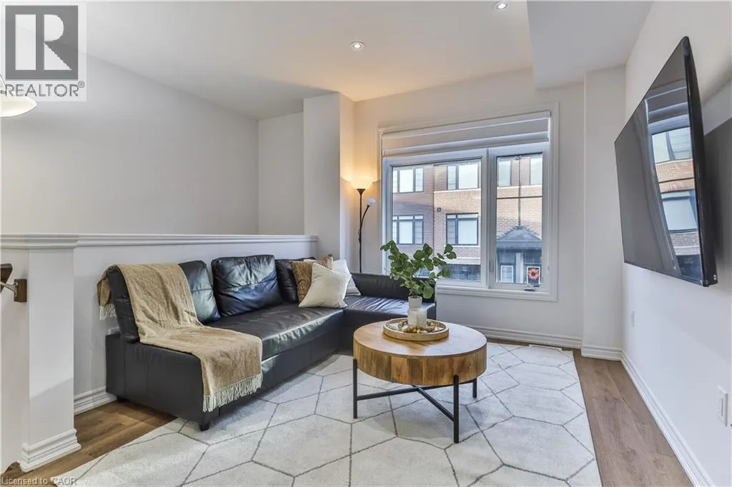 461 BLACKBURN Drive Unit# 35, #35
