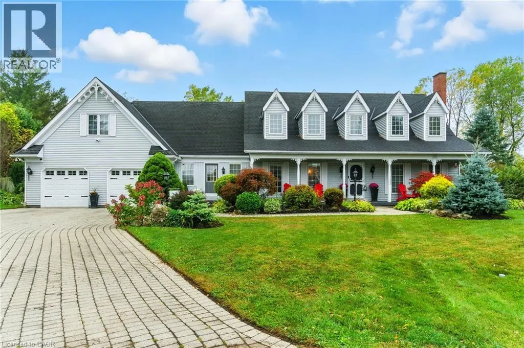 24 MEANDER Close