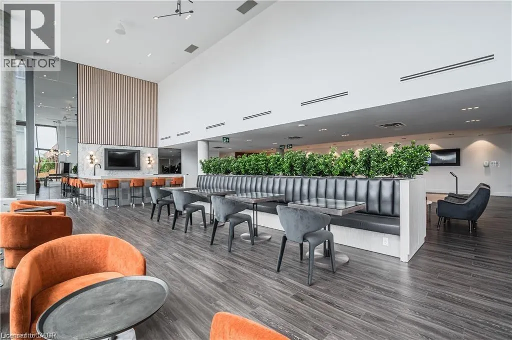 25 WELLINGTON Street S Unit# 1601, #1601