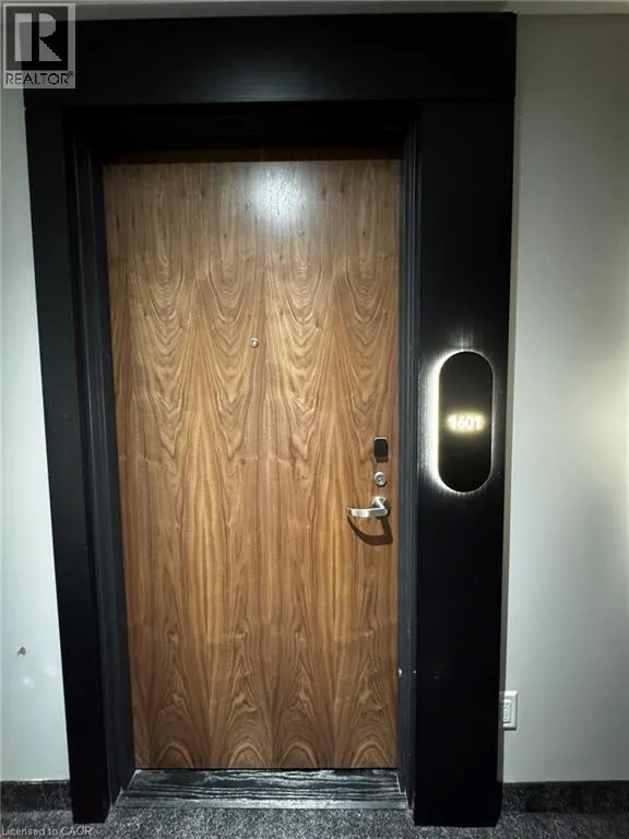 25 WELLINGTON Street S Unit# 1601, #1601