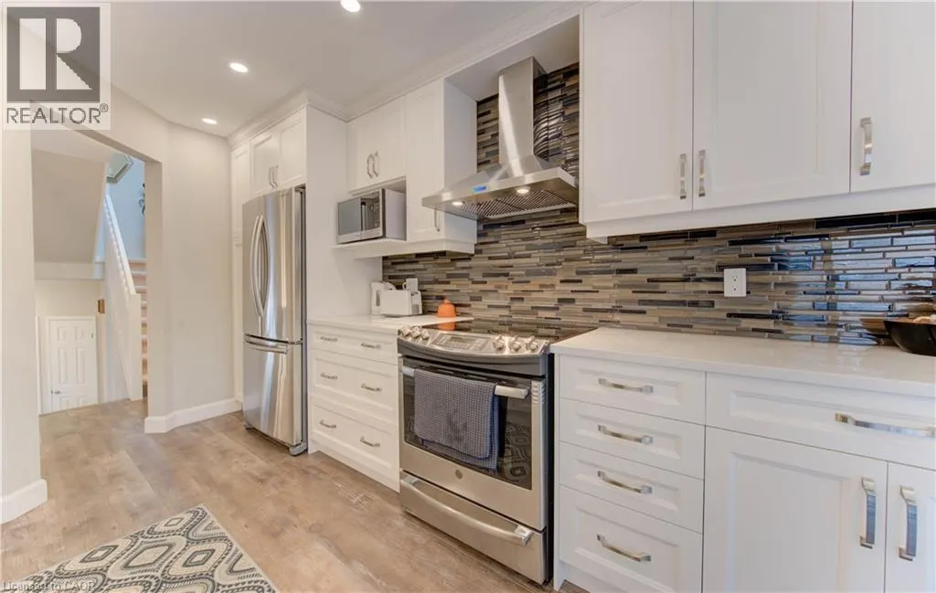 225 BENJAMIN Road Unit# 61, #61