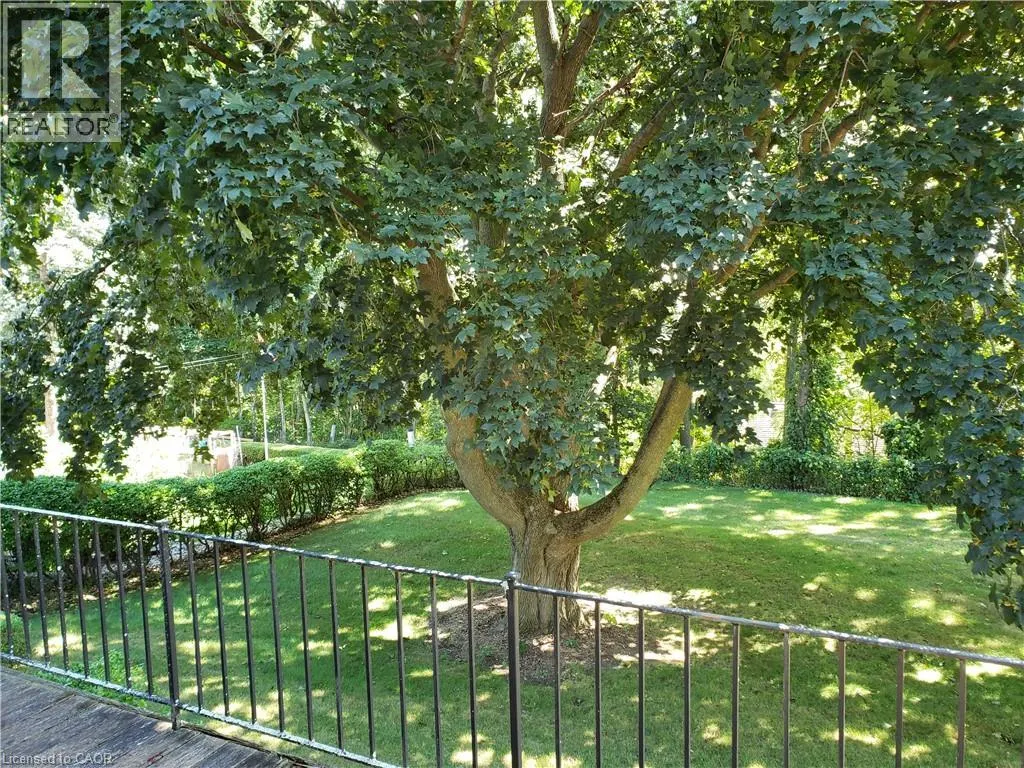 11 RIVERVIEW Terrace