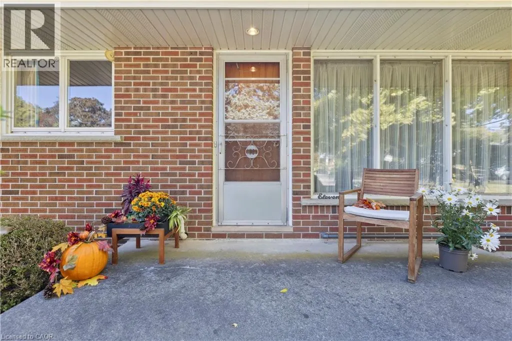 11 RIVERVIEW Terrace