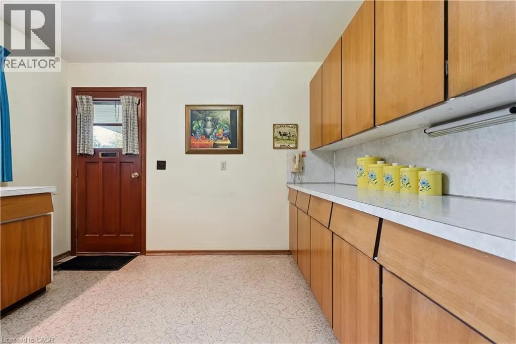 11 RIVERVIEW Terrace