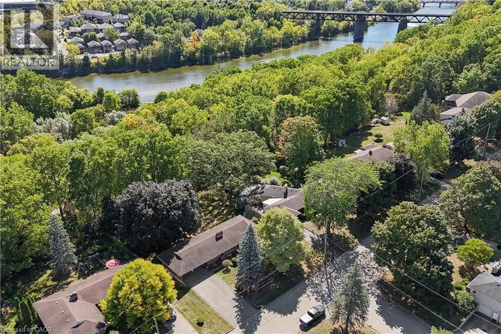 11 RIVERVIEW Terrace