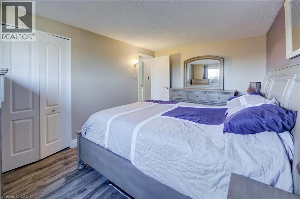 26 CLUTHE Crescent
