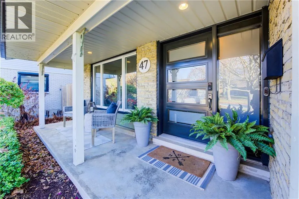 47 MANOR Drive