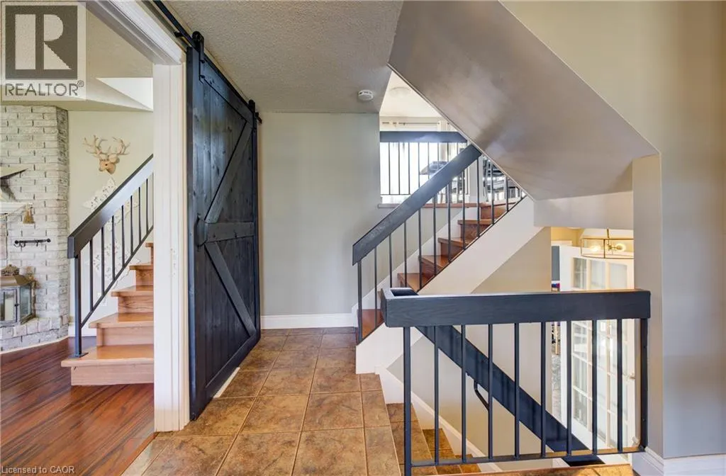 47 MANOR Drive