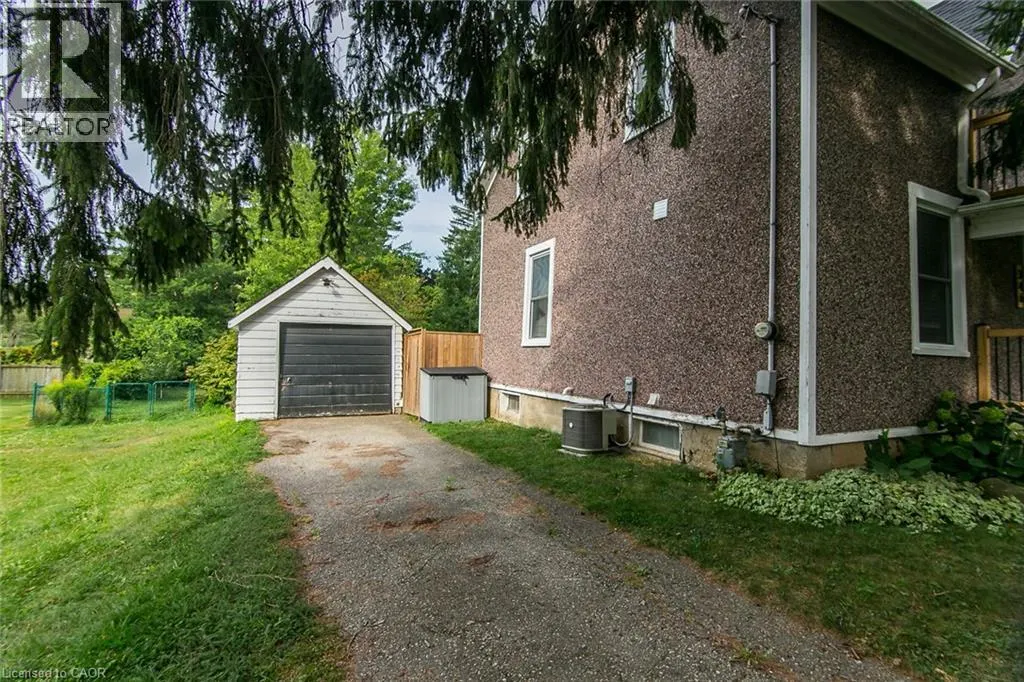 346 WELLINGTON Street