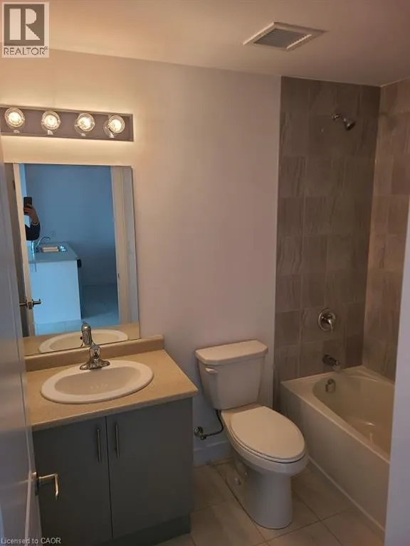 460 DUNDAS Street E Unit# 326, #326