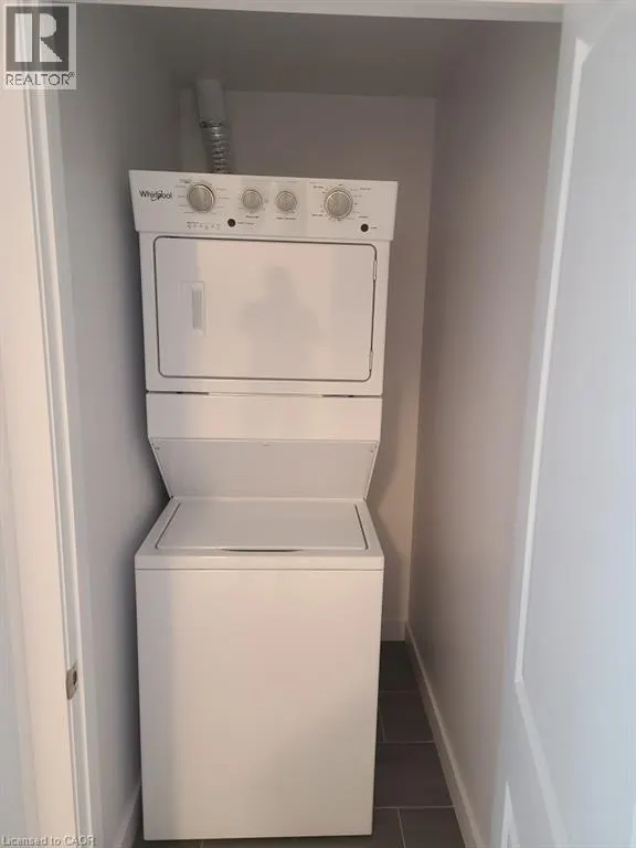 460 DUNDAS Street E Unit# 326, #326