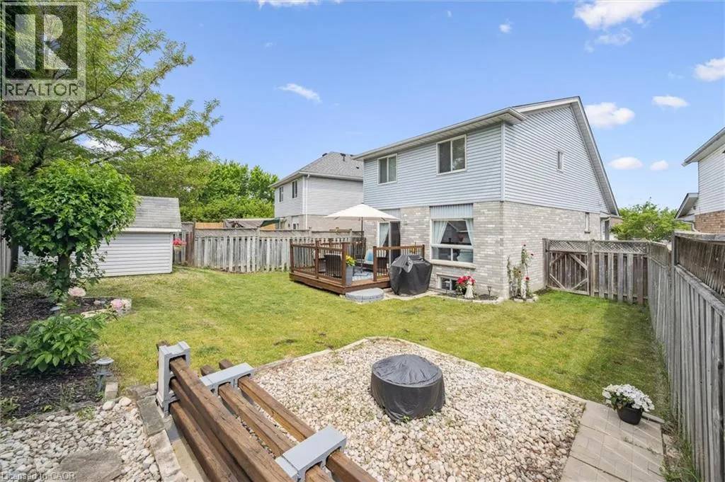 747 FAIRWAY Court