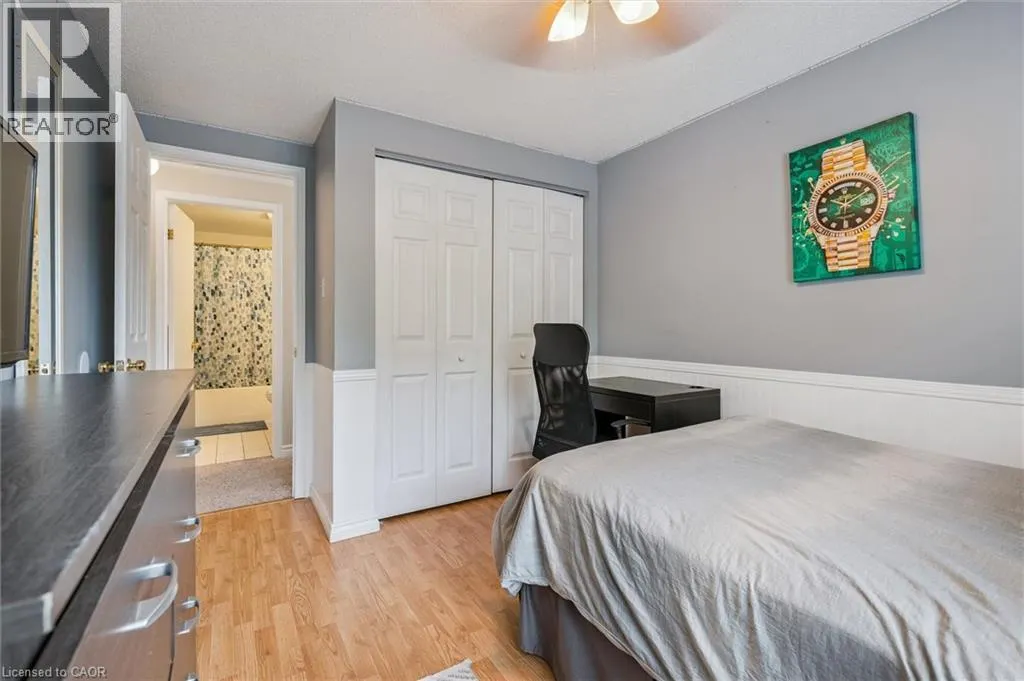 747 FAIRWAY Court