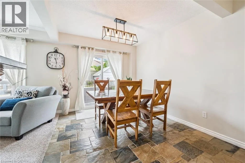 747 FAIRWAY Court