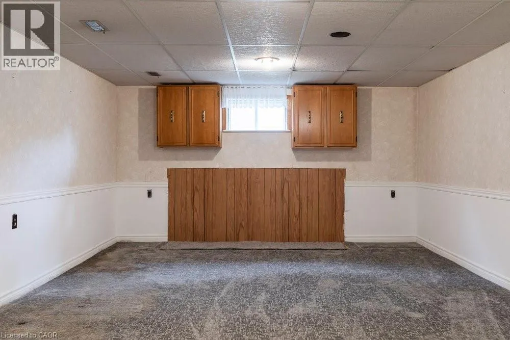 22 DUNNING Court