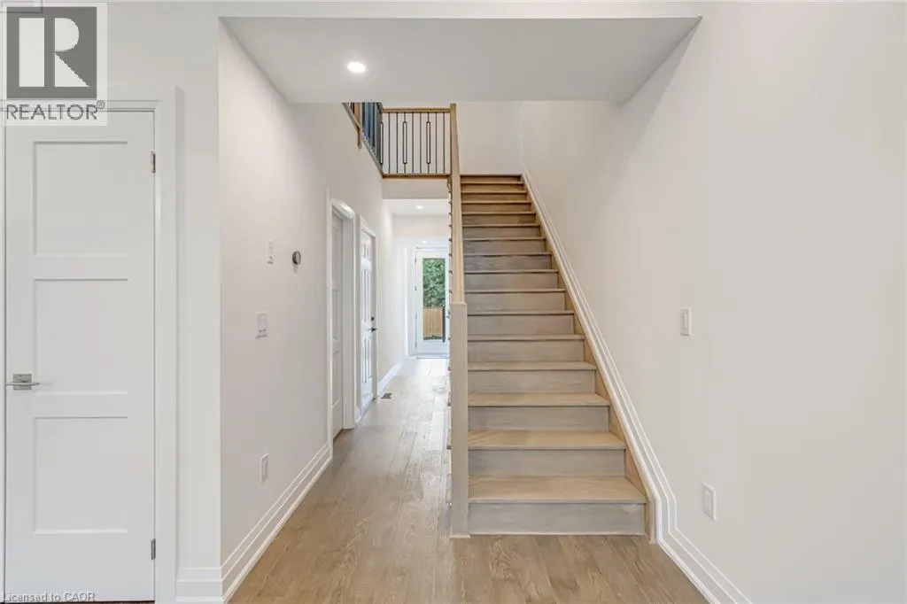 2154 WALKERS Line Unit# 8, #8