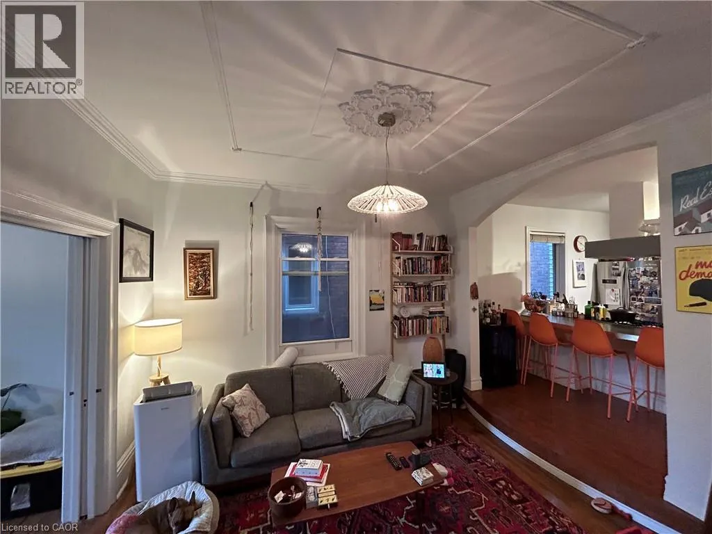 207 CHARLTON Avenue W Unit# 1, #1