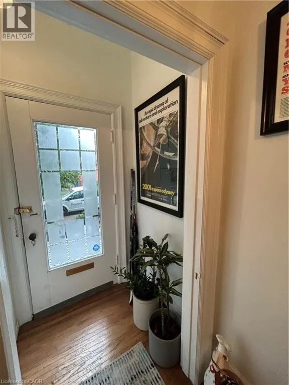 207 CHARLTON Avenue W Unit# 1, #1