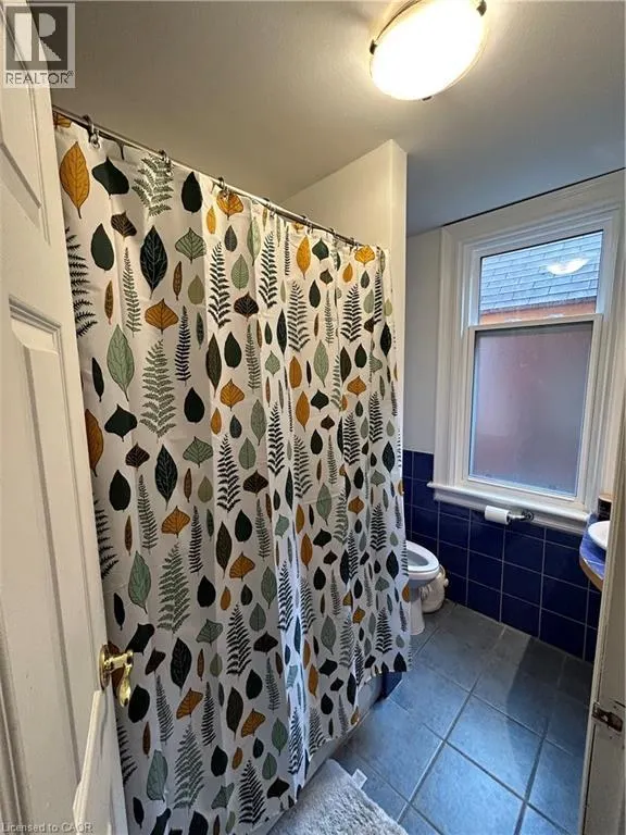 207 CHARLTON Avenue W Unit# 1, #1