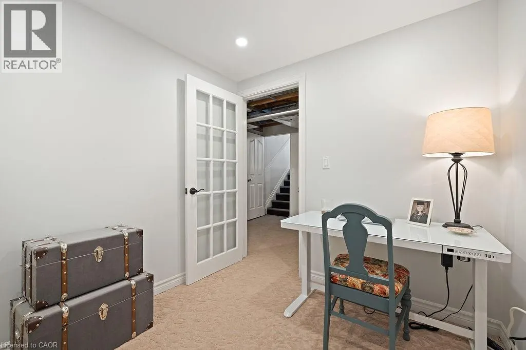 54 BRIAROSE Place