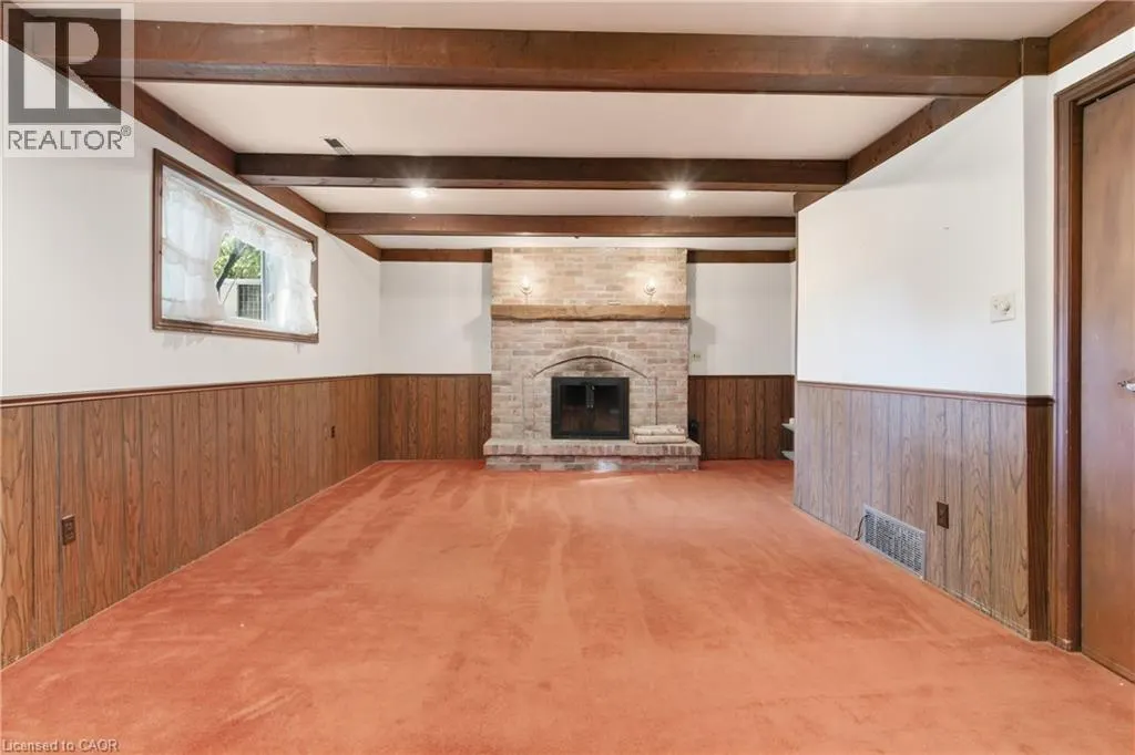 7 FARMER Court