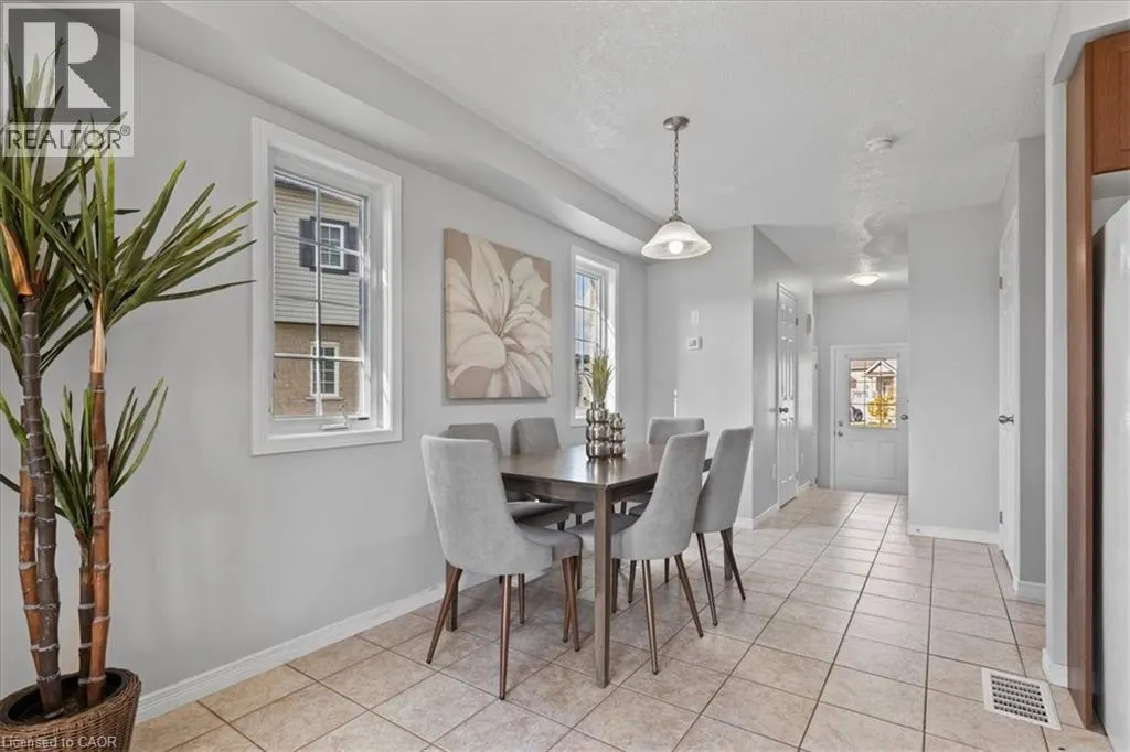 260 COUNTRYSTONE Crescent