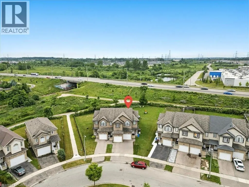260 COUNTRYSTONE Crescent