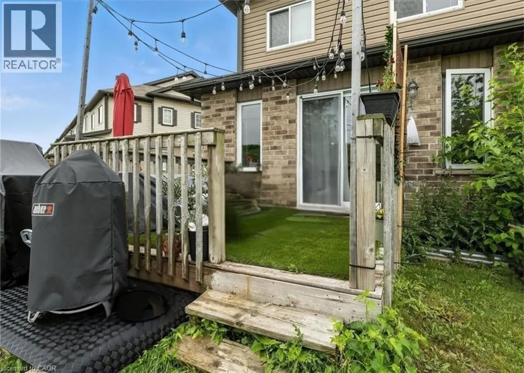 260 COUNTRYSTONE Crescent