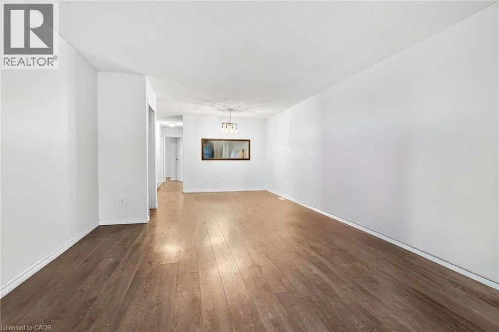 133 NORTHGATE Drive Unit# Main, #Main